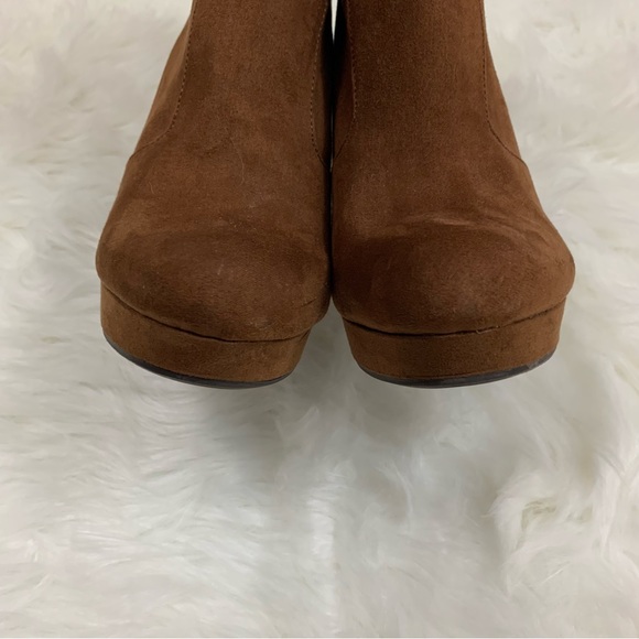 Mossimo Cognac Suede Platform Ankle Boots - Picture 6 of 12